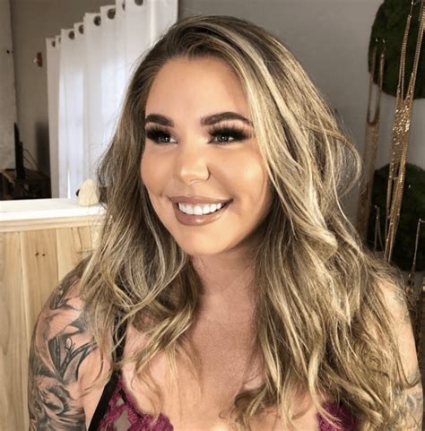 Kailyn Lowry Strips Down For Topless Photo Two ...